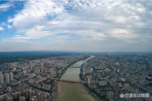 大战来临，卡塞米罗晒个人海报预热足总杯决赛曼市德比